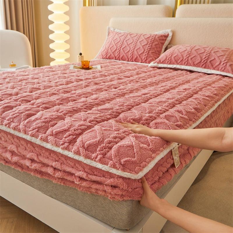 Bedsheet & Mattress |  Cozy Coral Fleece Fitted Bedsheet With 2 Pillow Case – Soft Quilted Mattress Cover For Comfort Bedsheet & Mattress Bedsheet & Mattress